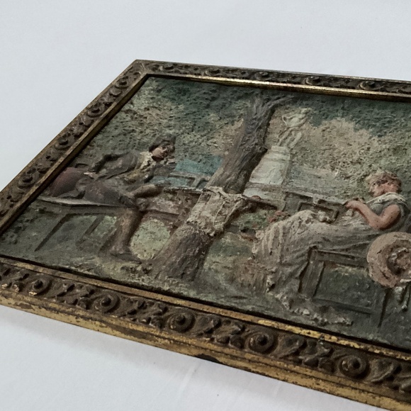 BRADLEY & HUBBARD Antique Painted Cast Iron Garden Scene - Picture 3 of 11
